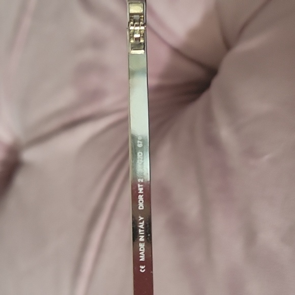 21. Dior sunglasses - Picture 7 of 7
